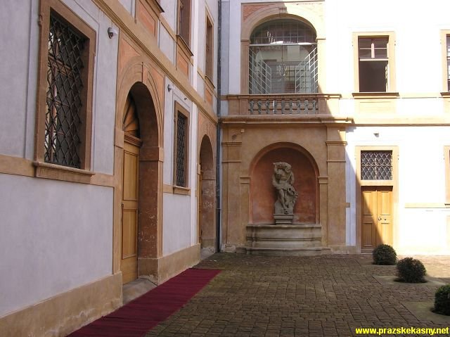 Kašny v Toskánském paláci