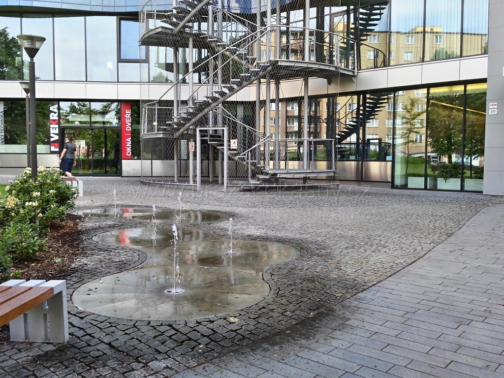 Fontána před Balabenka Office Building