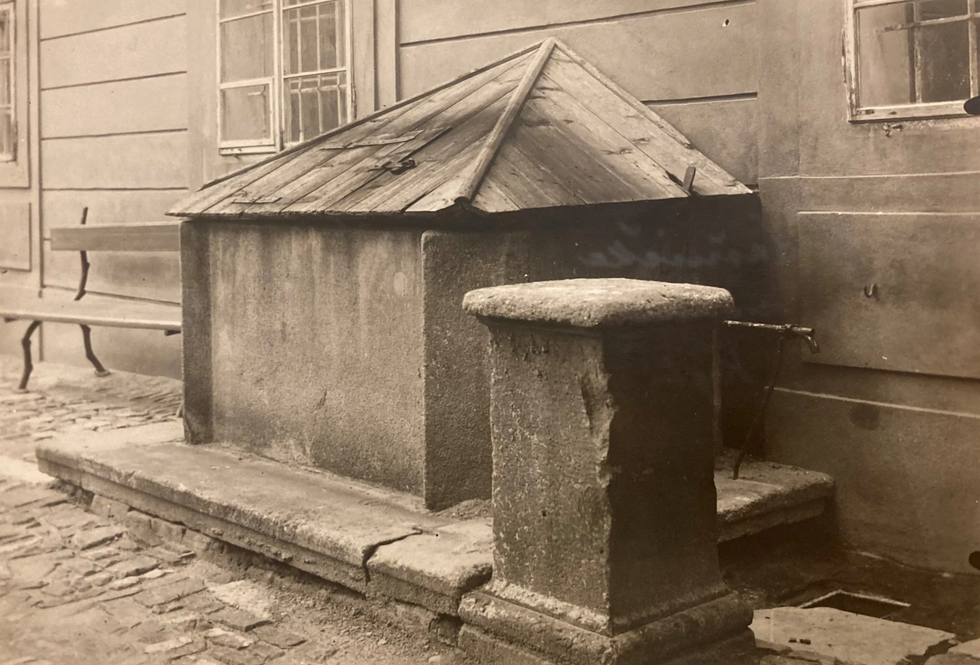 Kašna na II. nádvoří