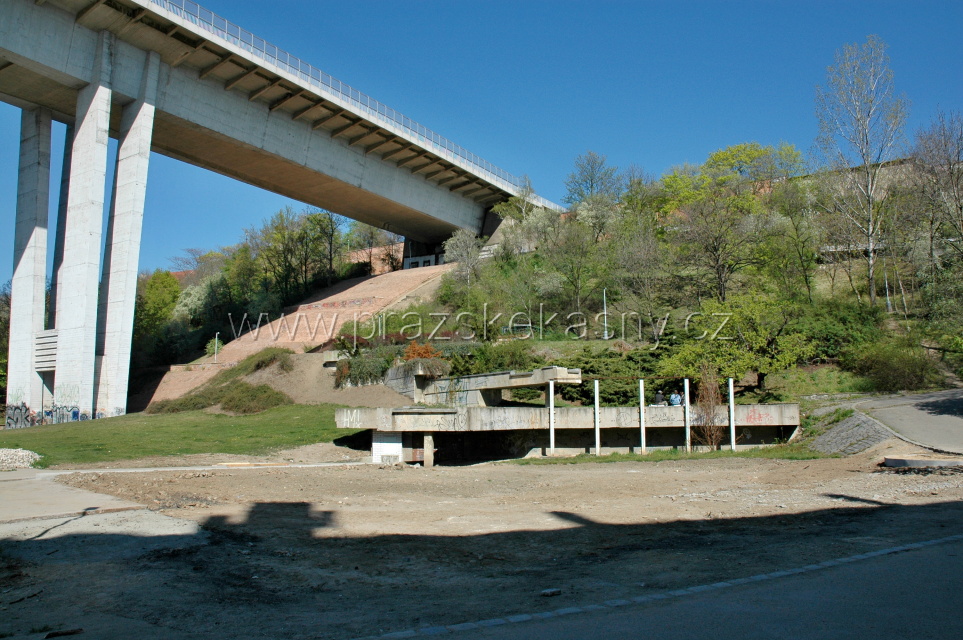 2007