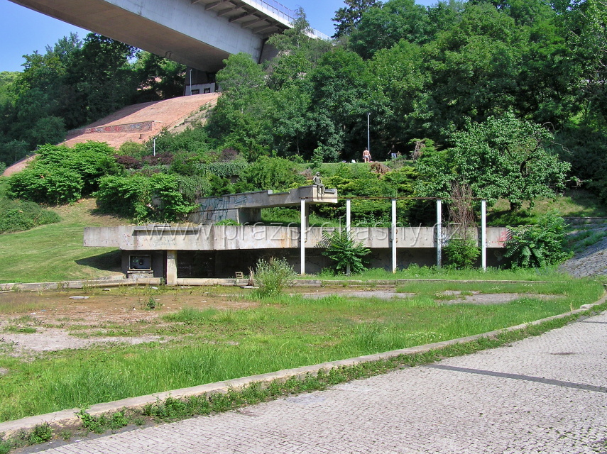 2006