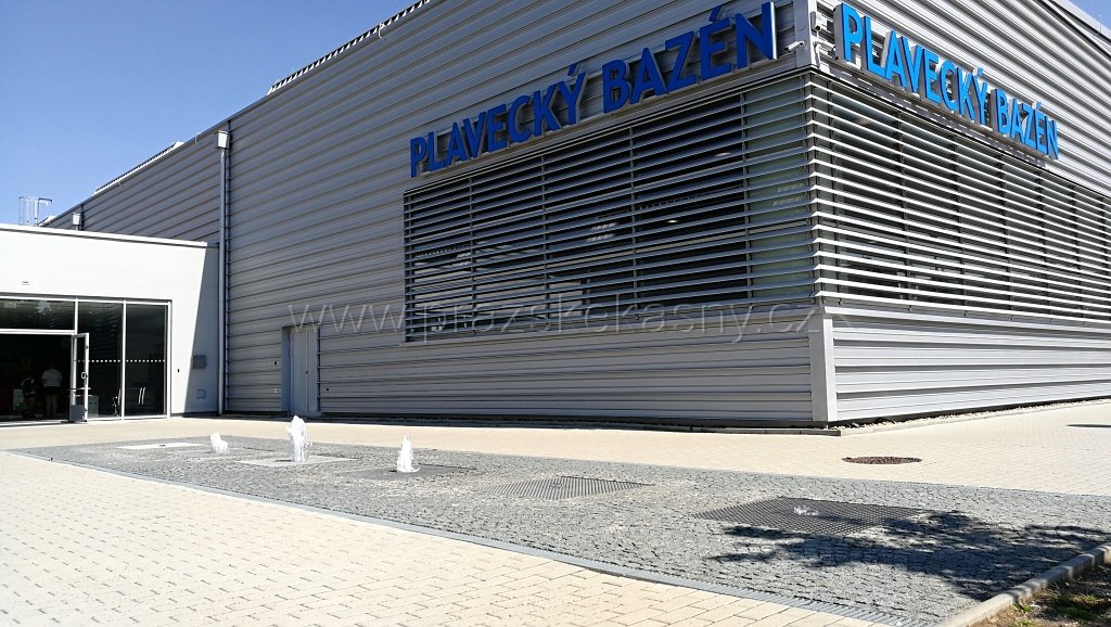Fontána u bazénu Jedenáctka