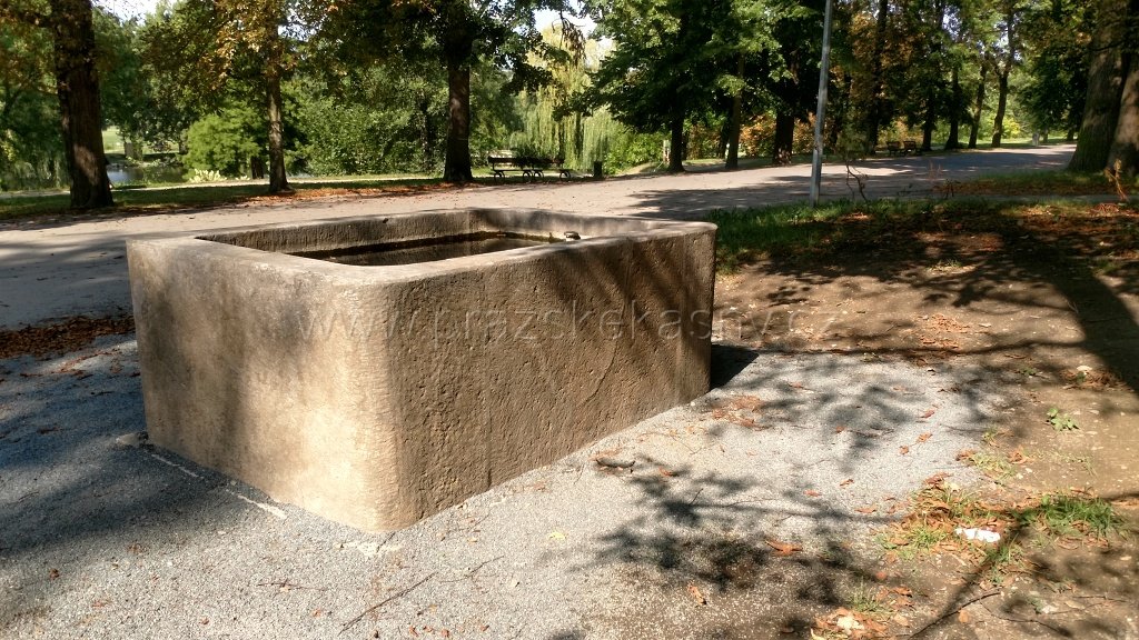 Koňská kašna ve Stromovce